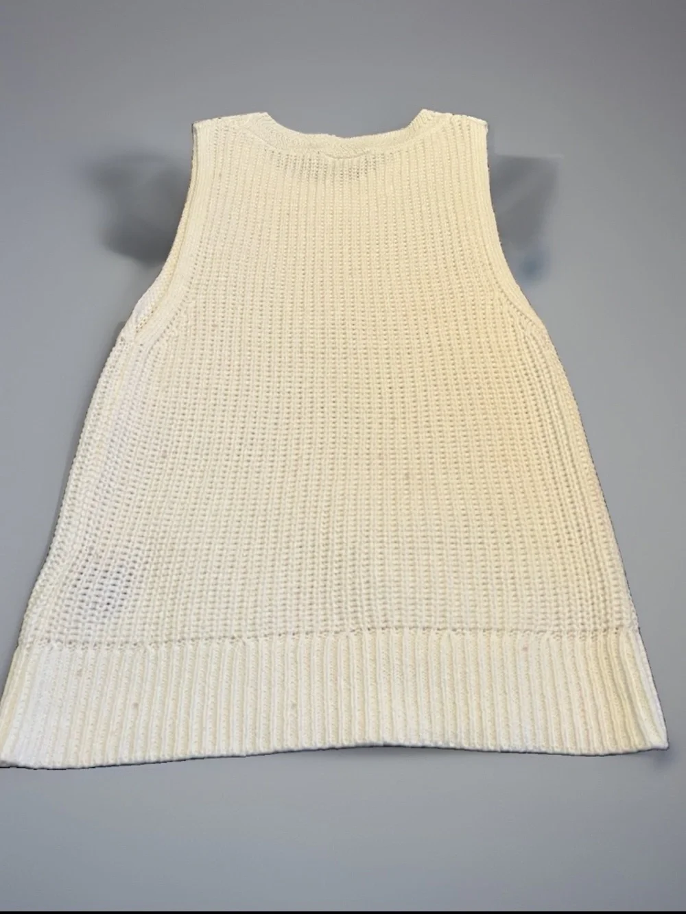 A. Byer Cream Knit Sleeveless Sweater Tank